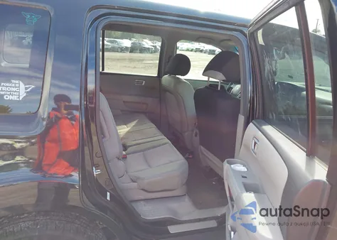 2013 Honda Pilot Ex z USA, uszkodzony, nr VIN 5FNYF4H4XDB055837